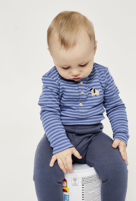 Spodnie dresowe dla niemowlaka - 5.10.15.