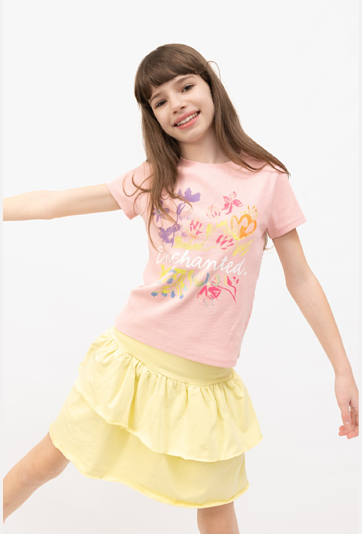 Koszulka prążkowana z kwiatowym nadrukiem