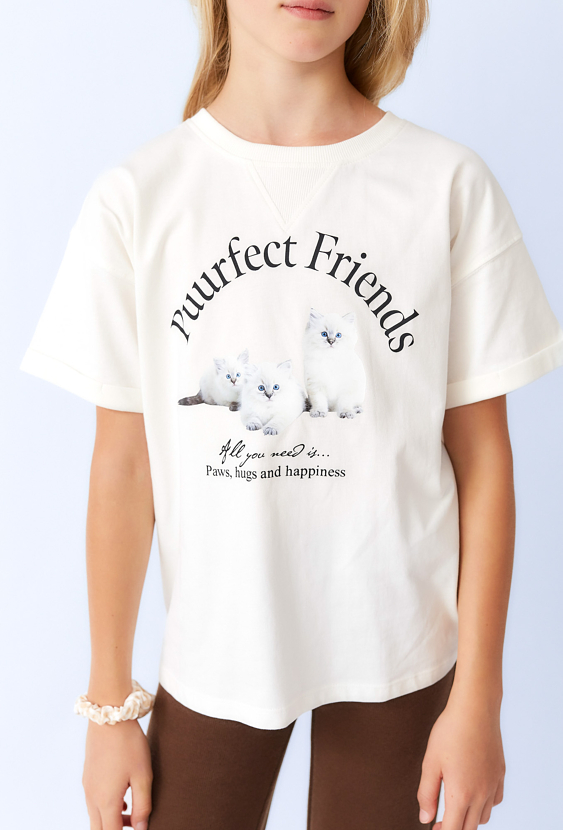 Dziewczęca koszulka z nadrukiem kotków