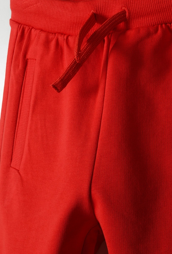 Czerwone dresowe spodnie dla chłopca - 5.10.15.