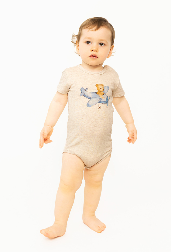 Body z krótkim rękawem