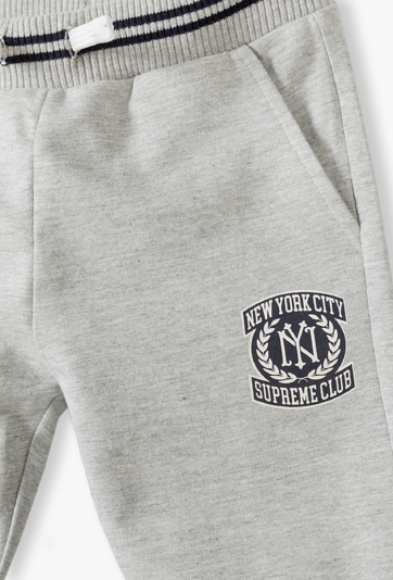 Szare spodnie dresowe dla chłopca - College - 5.10.15.