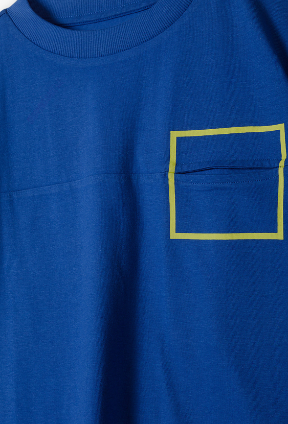 T-shirt chłopięcy z kieszonką