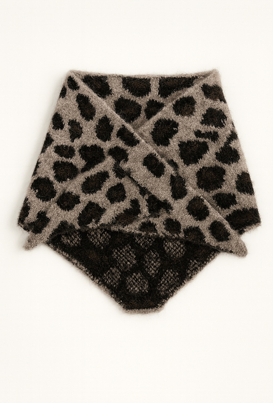 Szalik dziewczęcy w panterkę z domieszką wełny