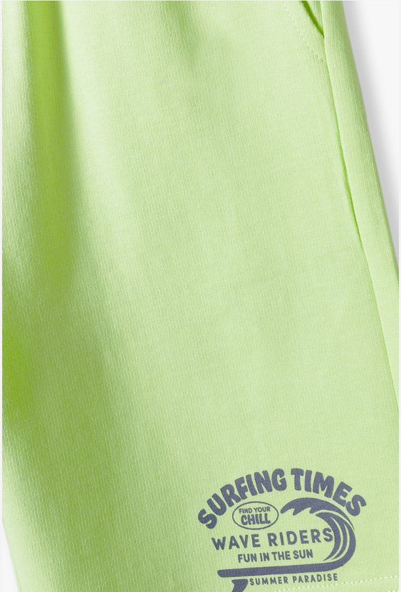 Szorty dresowe dla chłopca 1/2 – spodenki „Wave Riders”