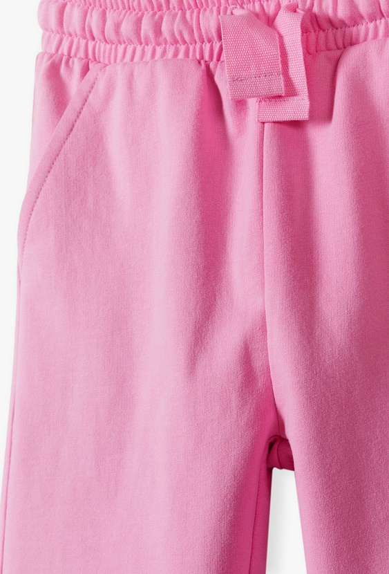 Różowe spodnie dresowe dla dziewczynki