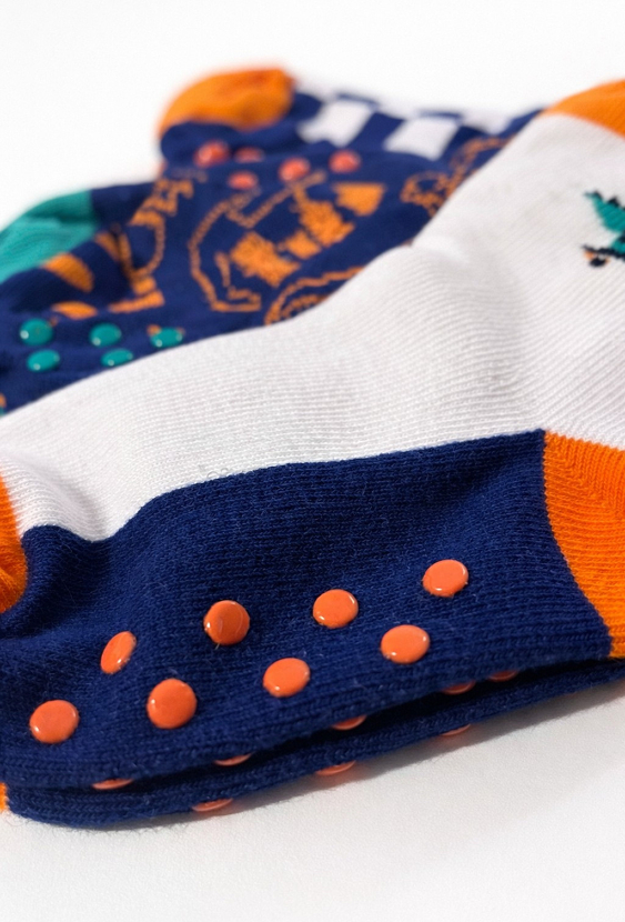 Zestaw 3 par skarpetek chłopięcych antypoślizgowych do kostki