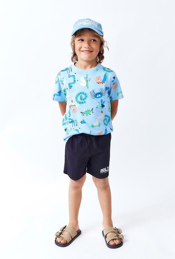 Czarne szorty dla chłopca