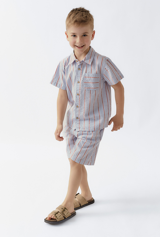 Chłopięce szorty w paski