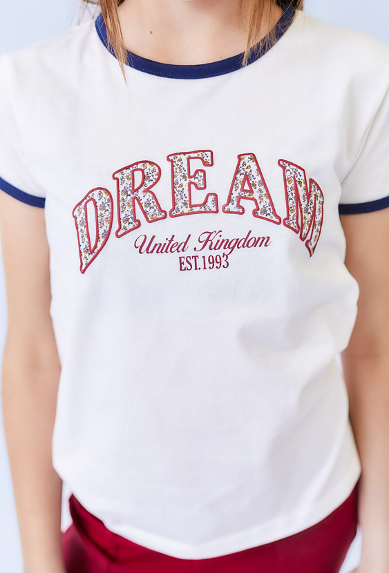 Ecru koszulka dziewczęca DREAM – kontrastowe detale