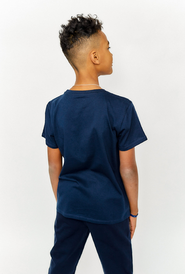 Granatowy t-shirt chłopięcy z kieszonką