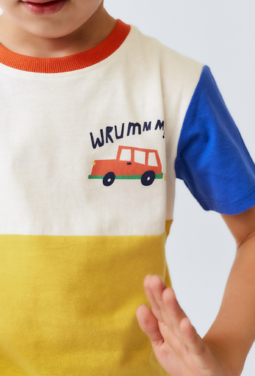 Koszulka chłopięca kolorowa z nadrukiem auta