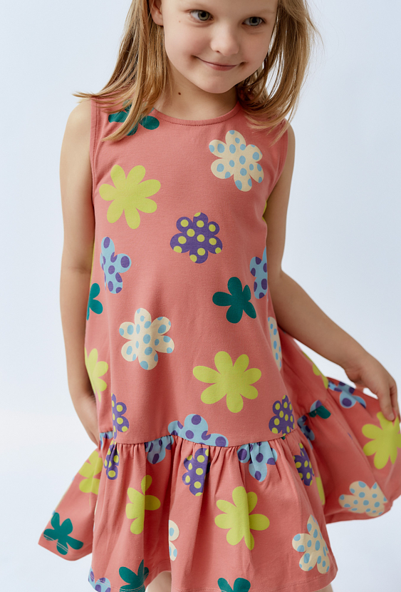 Sukienka bez rękawów w kwiaty