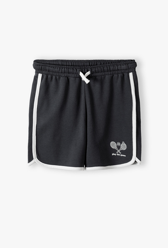 Szorty dresowe dla chłopca 1/3 – spodenki tenisowe z lamówką