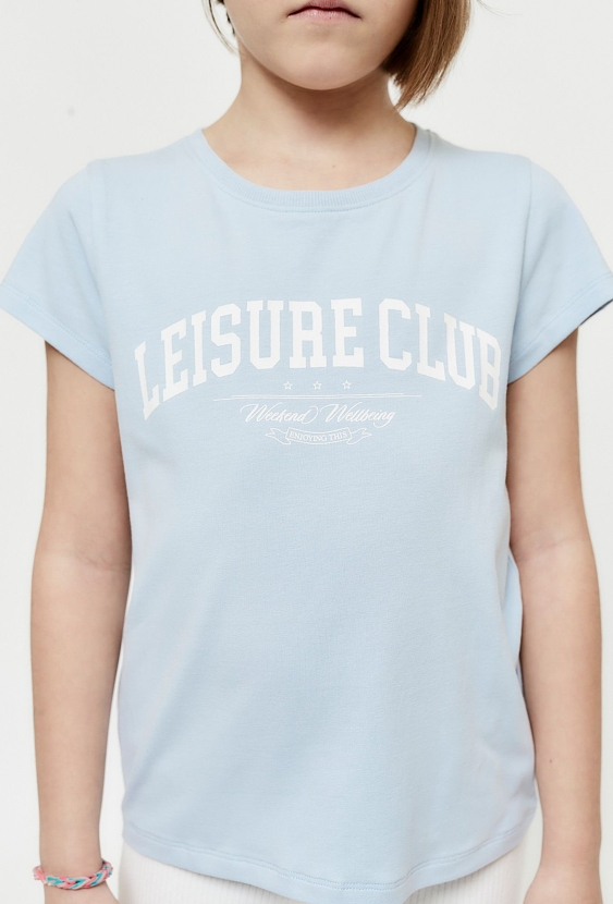 Klasyczny jasnoniebieski T-shirt dla dziewczynki