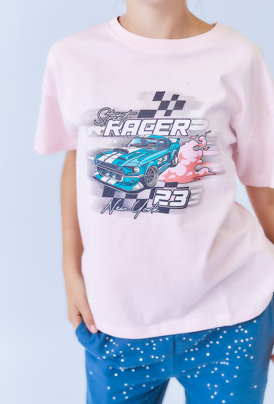 T-shirt z grafiką sportowego samochodu