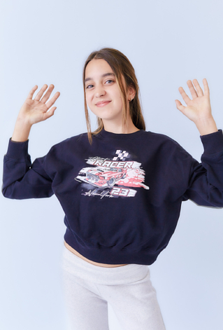 Czarna dziewczęca bluza z nadrukiem