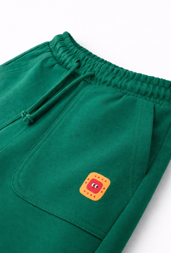 Spodnie dresowe chłopięce z printem plasterków