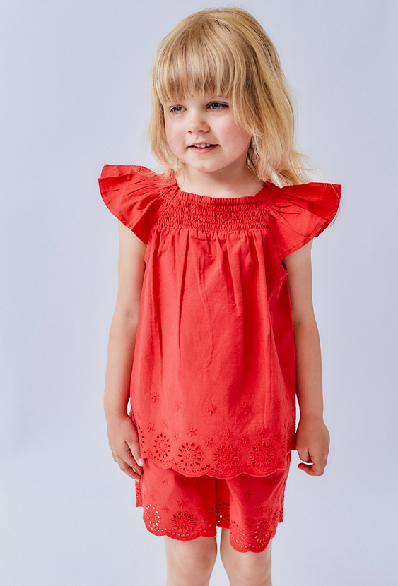 Bluzka z krótkim rękawem z haftem i falbankami