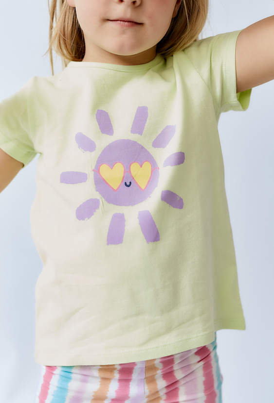 Koszulka z letnim nadrukiem