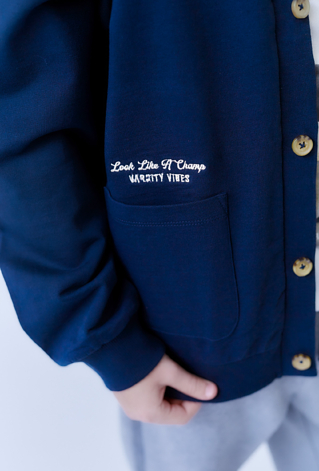 Granatowa bluza chłopięca colegowa z haftem i aplikacją