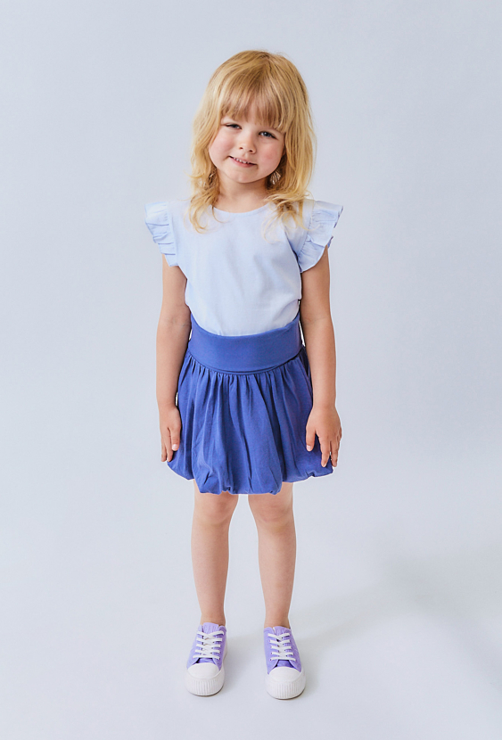 Koszulka z falbankami na ramionach