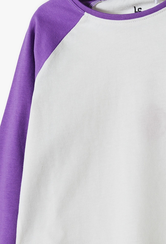 Bawełniana bluzka dziewczęca z fioletowymi rękawami