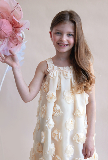 Sukienka na ramiączkach