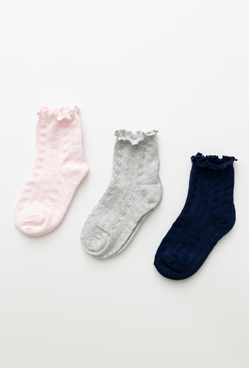 Skarpety dziewczęce 3-pak – serduszka, ozdobna falbanka.