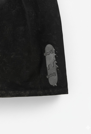 Cienka czapka chłopięca z nadrukiem deskorolki