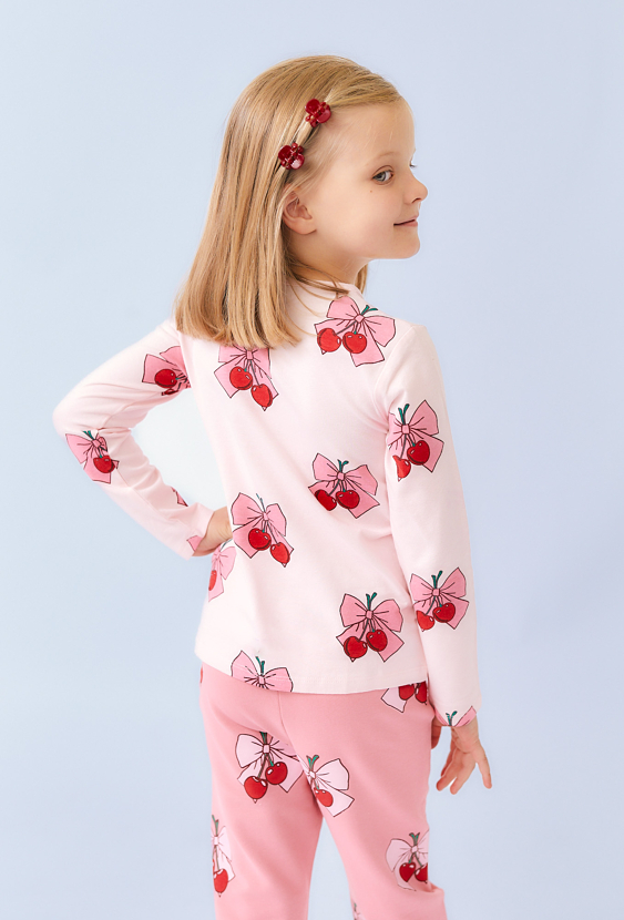 Różowa bluzka z nadrukiem kokardek z wisienkami