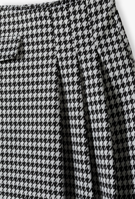 Spódnica dziewczęca na specjalne okazje - biało-czarna pepitka