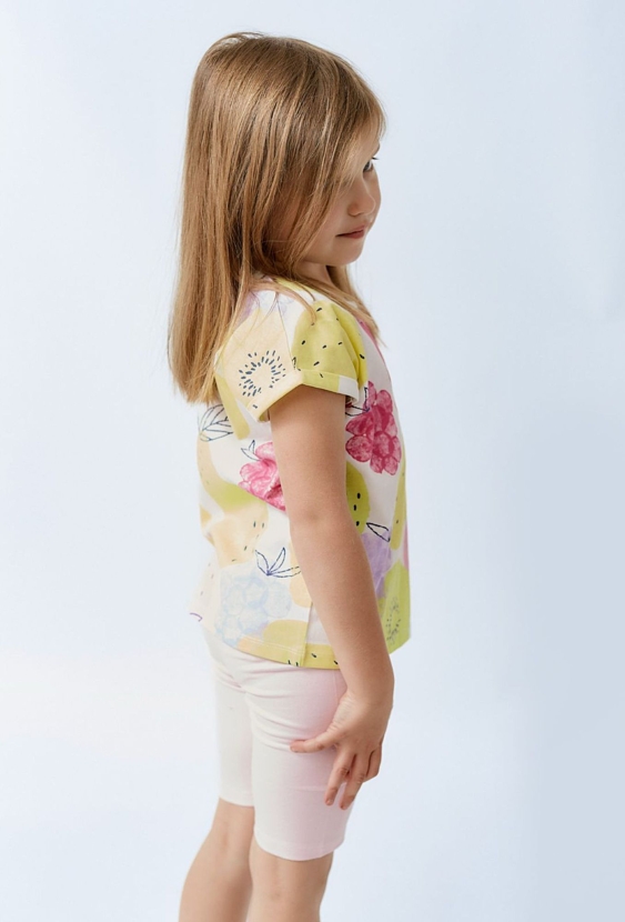 Jasnoróżowe krótkie legginsy