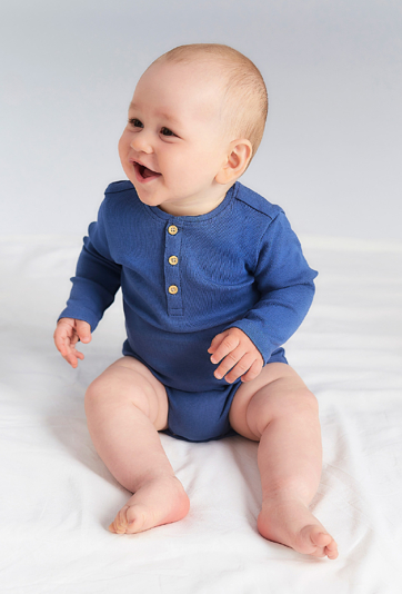 Body w prążki - niebieskie z długim rękawem - 5.10.15.