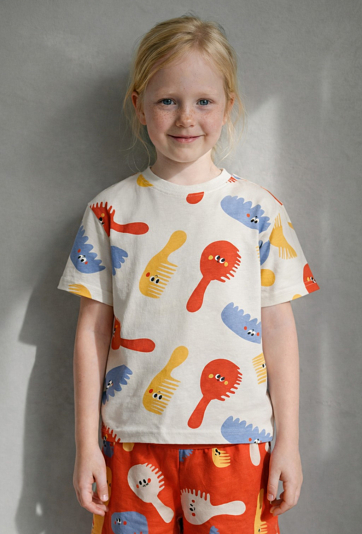 Koszulka dziecięca z motywem grzebieni