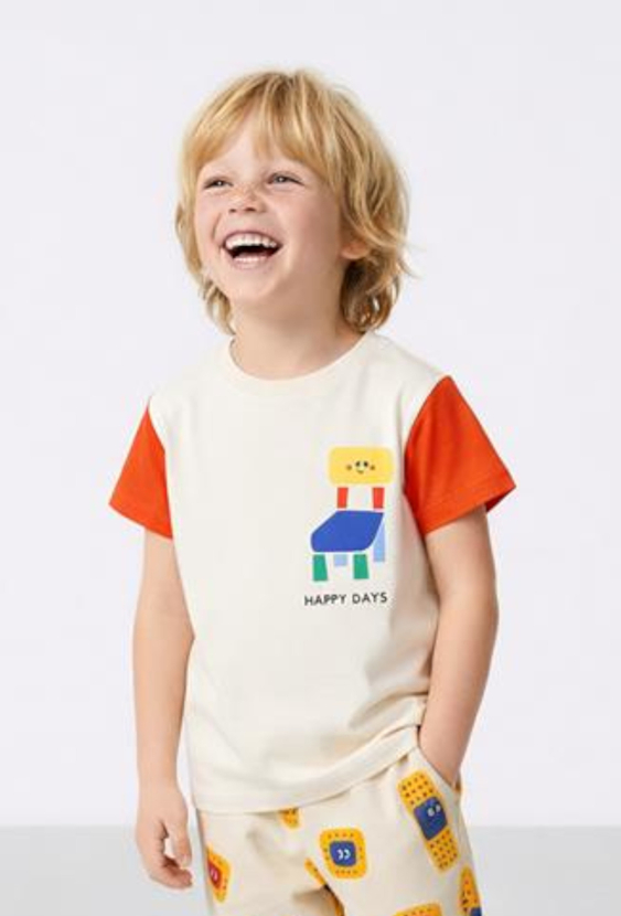 Koszulka chłopięca z kontrastowymi rękawami