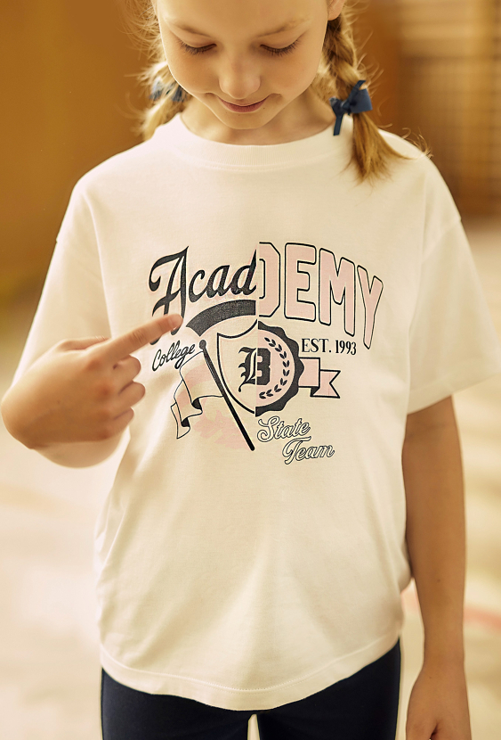 T-shirt pudełkowy dla dziewczynki - Academy - Lincoln&Sharks