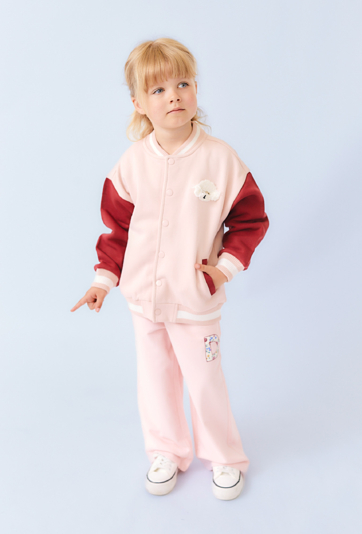 Różowa bomberka ocieplana z haftowaną aplikacją