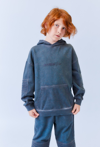 Szara bluza chłopięca z kapturem i efektem sprania