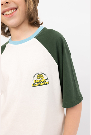 Biały t-shirt chłopięcy raglan “Happy Campers”