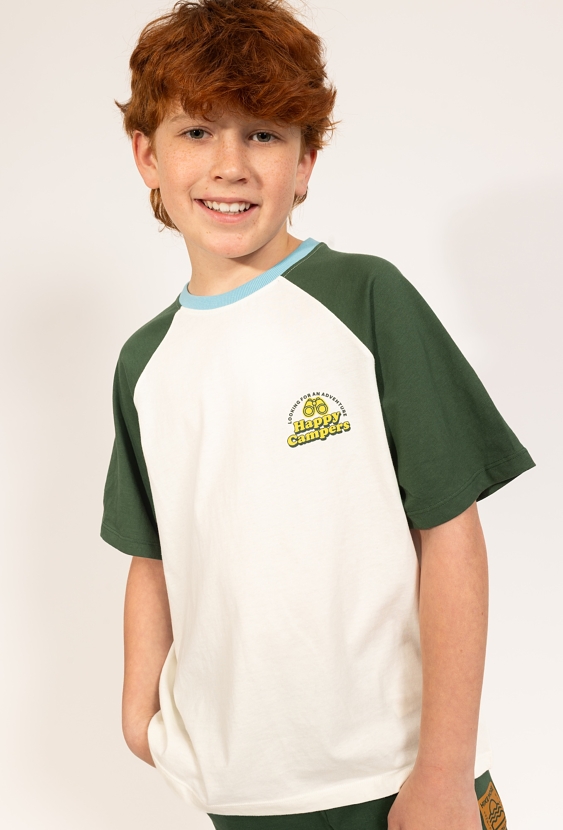 Biały t-shirt chłopięcy raglan “Happy Campers”