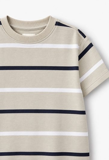 T-shirt chłopięcy w poziome paski
