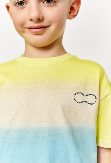 Kolorowy bawełniany t-shirt dla chłopca z efektem ombre