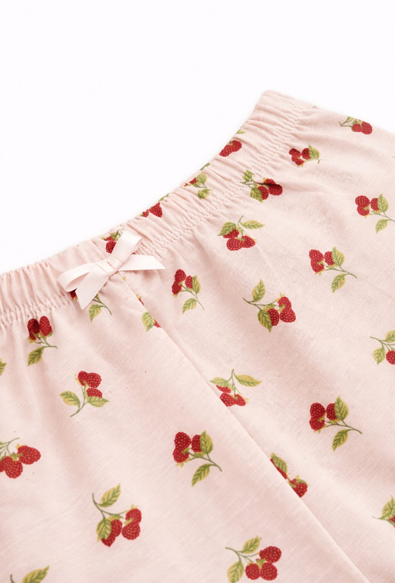 Piżama dziewczęca w malinki – różowy komplet z szortami