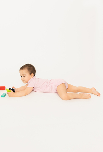 Body z krótkim rękawem z żyrafą