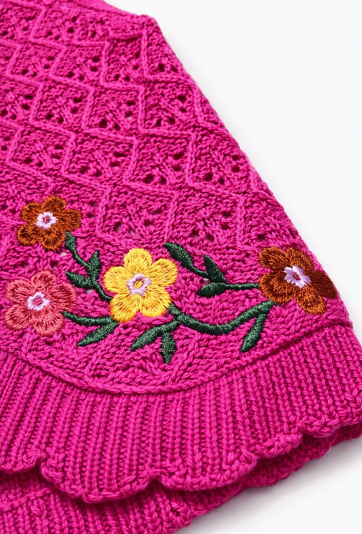 Kamizelka dziewczęca wiązana z haftem