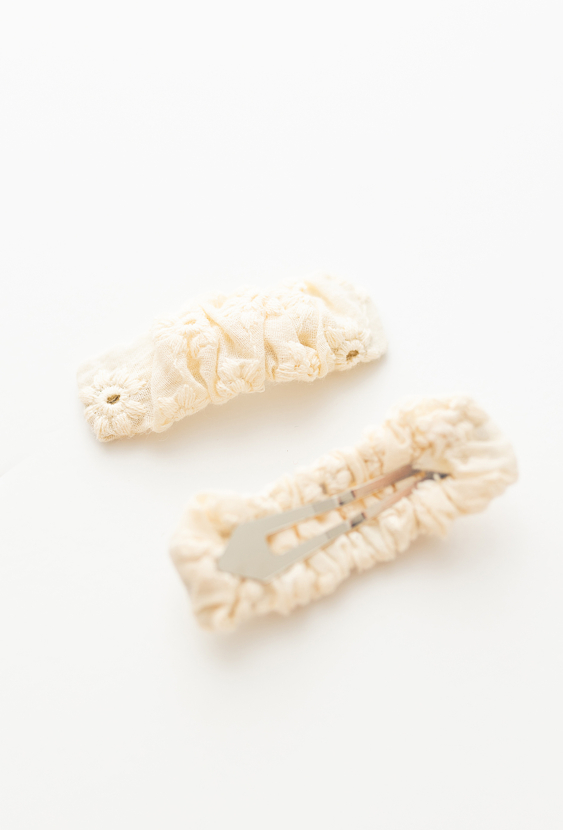 Zestaw materiałowych spinek do włosów