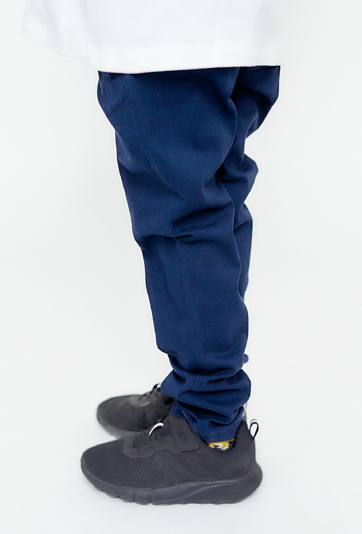 Granatowe spodnie dla chłopca