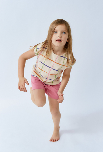 Różowe szorty dziewczęce