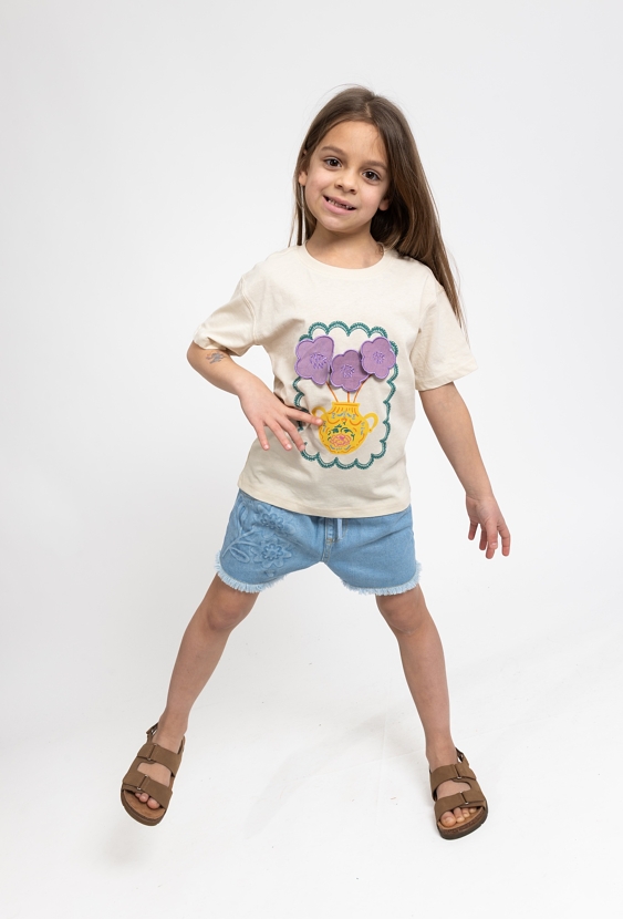 Dziewczęce szorty jeansowe z wytłaczanym wzorem